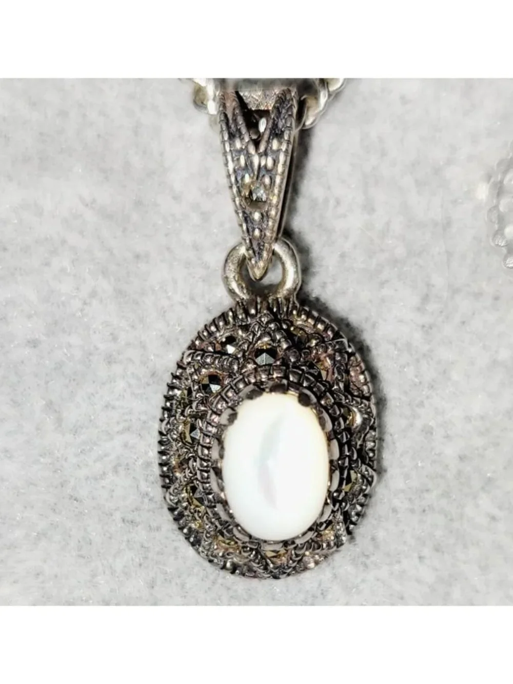 Vintage Sterling Silver Moonstone & Marcasite Pendant Necklace 19